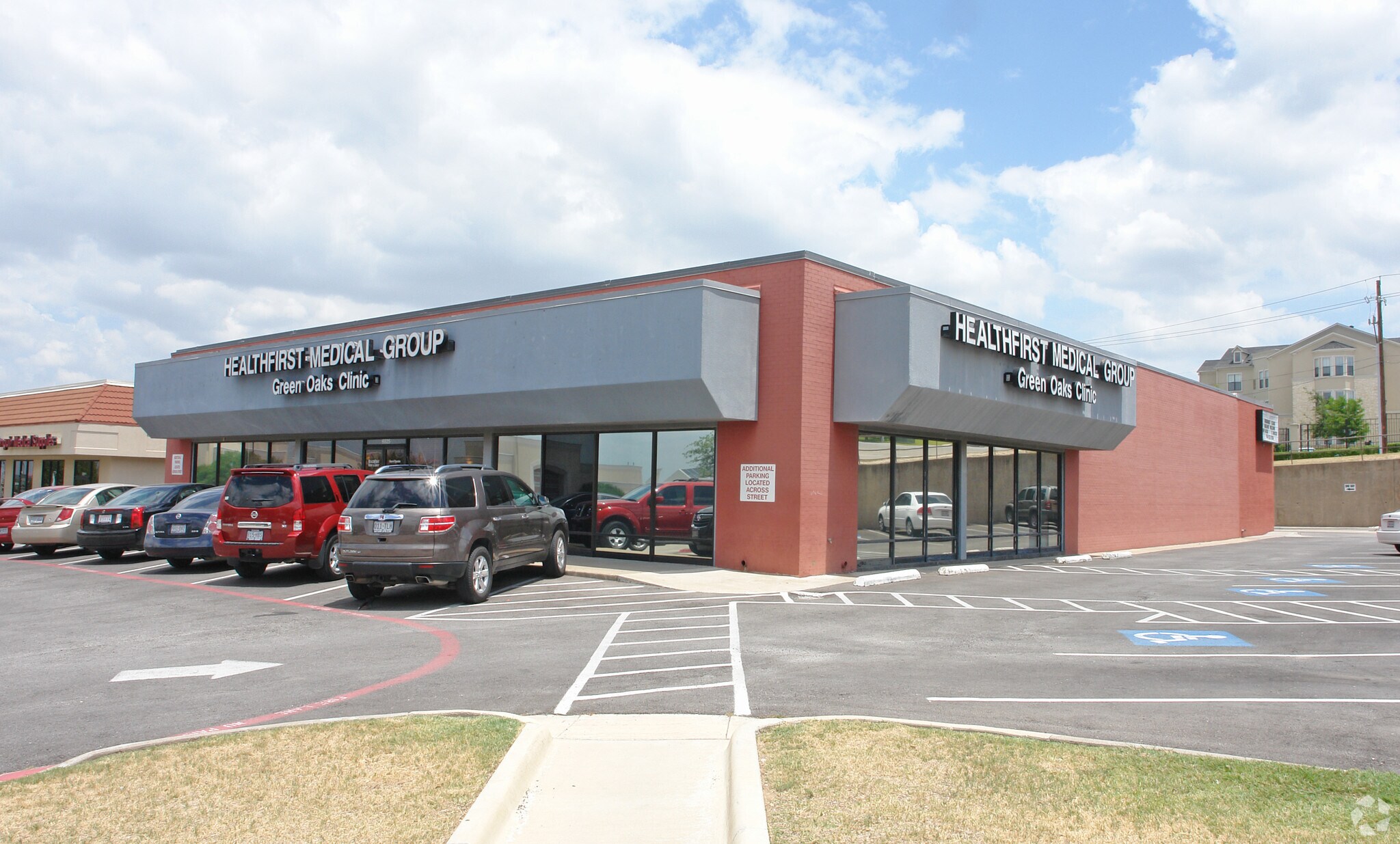 2400 Mall Cir, Fort Worth, TX for sale Primary Photo- Image 1 of 1