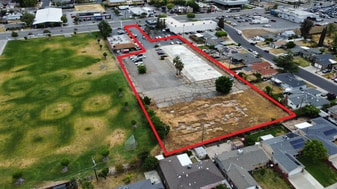 757-847 N Main St, Manteca CA - Owner Financed Property