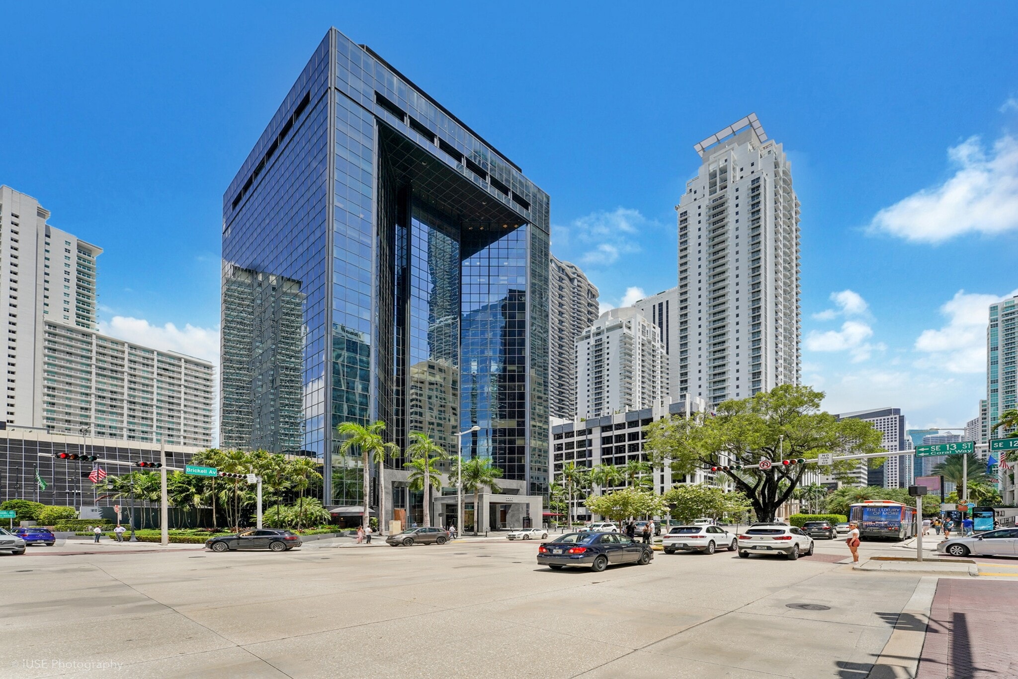 1200 Brickell Ave, Miami, FL for lease Building Photo- Image 1 of 27