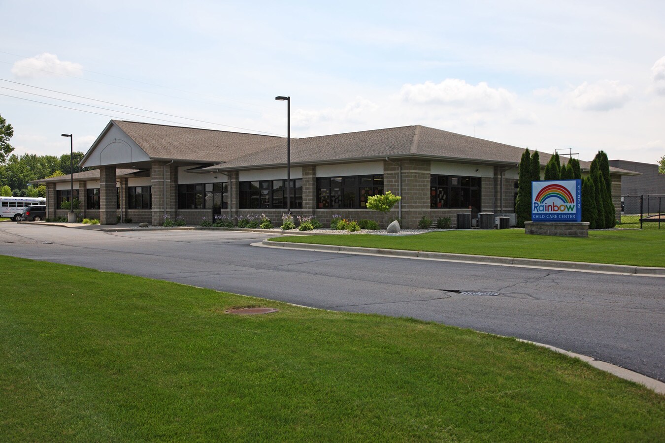 11272 Edgewater Dr, Allendale, MI 49401