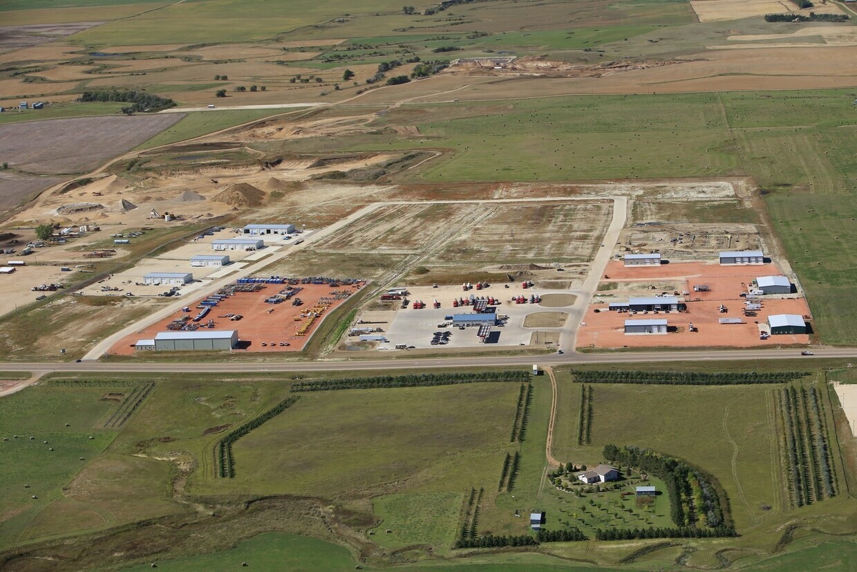 Highway 22, Dickinson, ND for sale Building Photo- Image 1 of 5