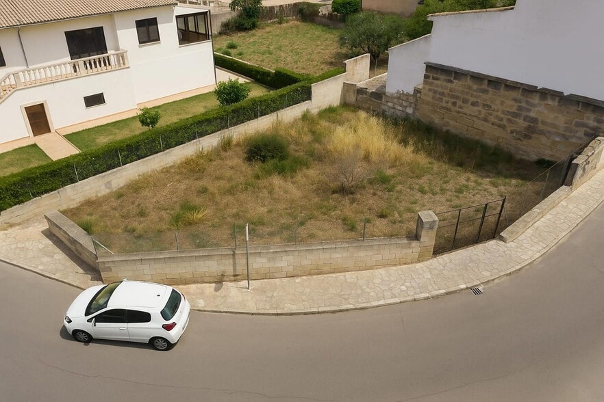 Land in Lloseta, Islas Baleares for sale - Aerial - Image 3 of 6
