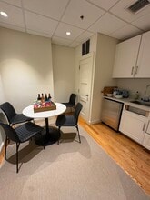 269 Washington St, Wellesley, MA for lease Building Photo- Image 2 of 5