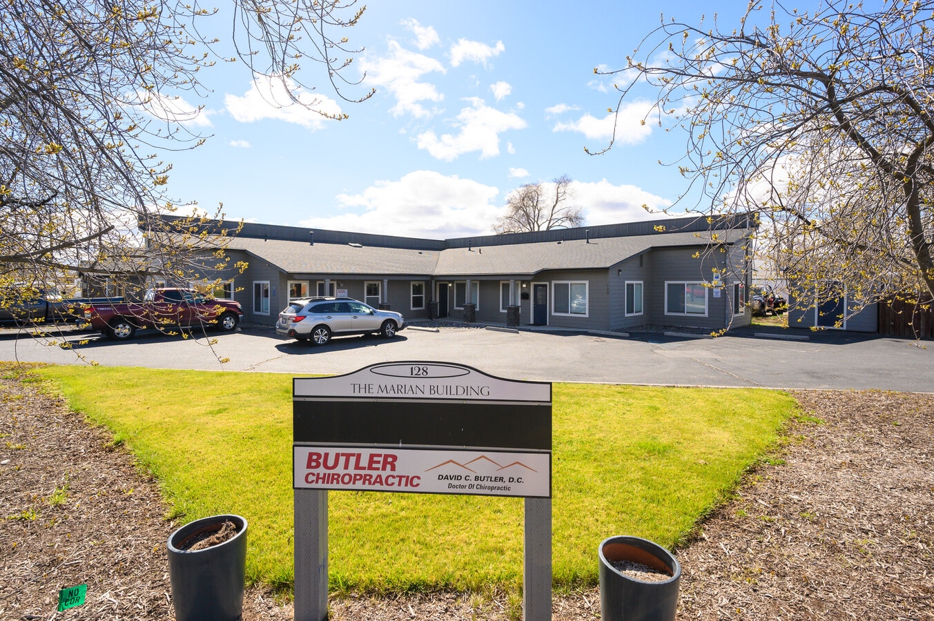 128 W Antler Ave, Redmond, OR 97756