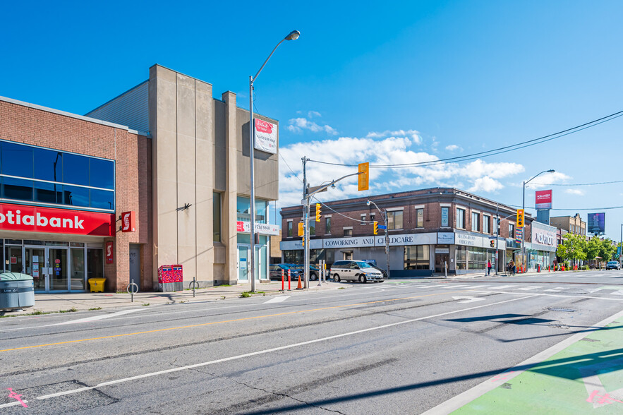 2076 Danforth Ave, Toronto, ON for lease - Building Photo - Image 3 of 5