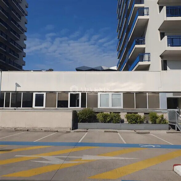 Office in Nancy for sale - Building Photo - Image 2 of 4