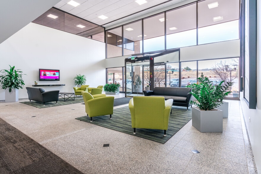 12596 W Bayaud Ave, Lakewood, CO for lease - Lobby - Image 3 of 10