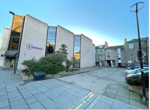 S Saint John's Pl, Perth for lease Building Photo- Image 2 of 3