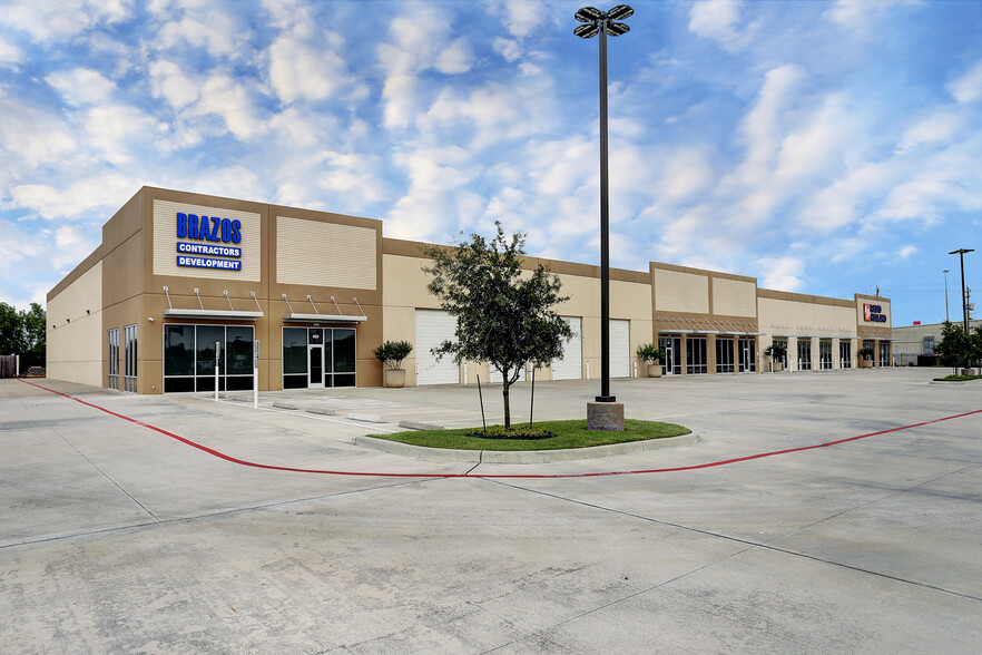 9191 Gulf Fwy, Houston, TX for lease - Building Photo - Image 2 of 5