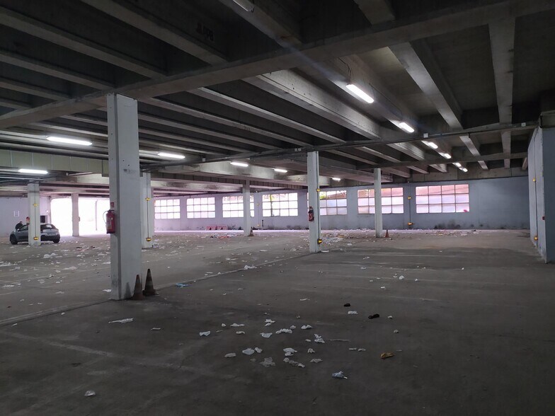 2 Avenue Du Groupe Manouchian, Vitry-sur-Seine for sale - Interior Photo - Image 3 of 3