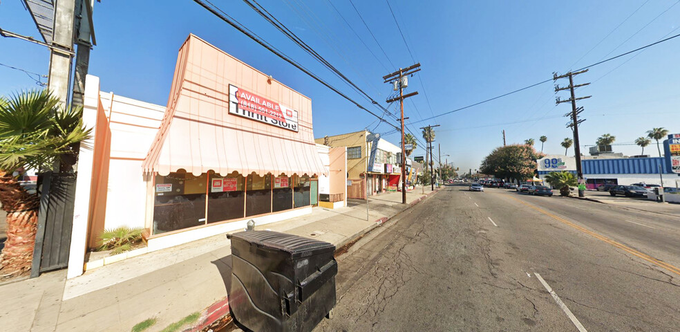 14533 Vanowen St, Van Nuys, CA for lease - Building Photo - Image 2 of 2