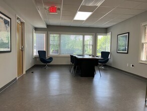 2 Walden Ridge Dr, Asheville, NC for lease Interior Photo- Image 1 of 9