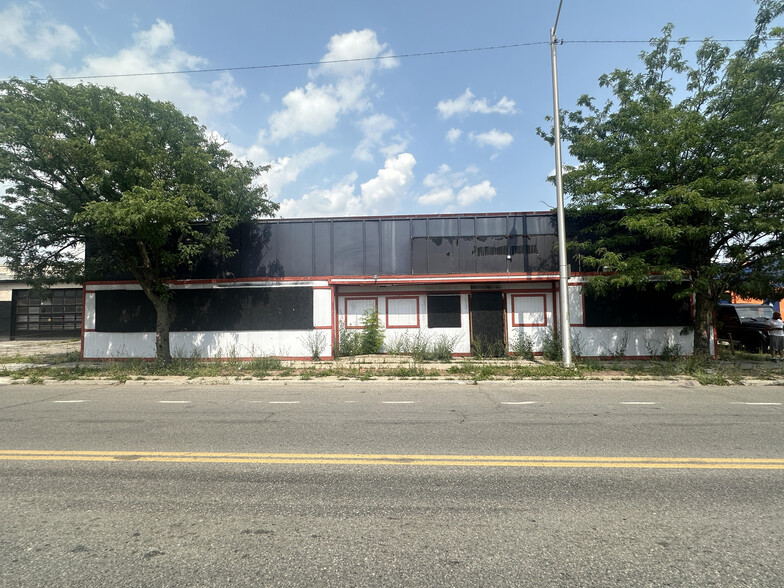 13118 Dexter Ave, Detroit, MI for sale - Primary Photo - Image 1 of 1