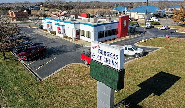 24 N 130th St, Bonner Springs, KS for lease Building Photo- Image 1 of 5