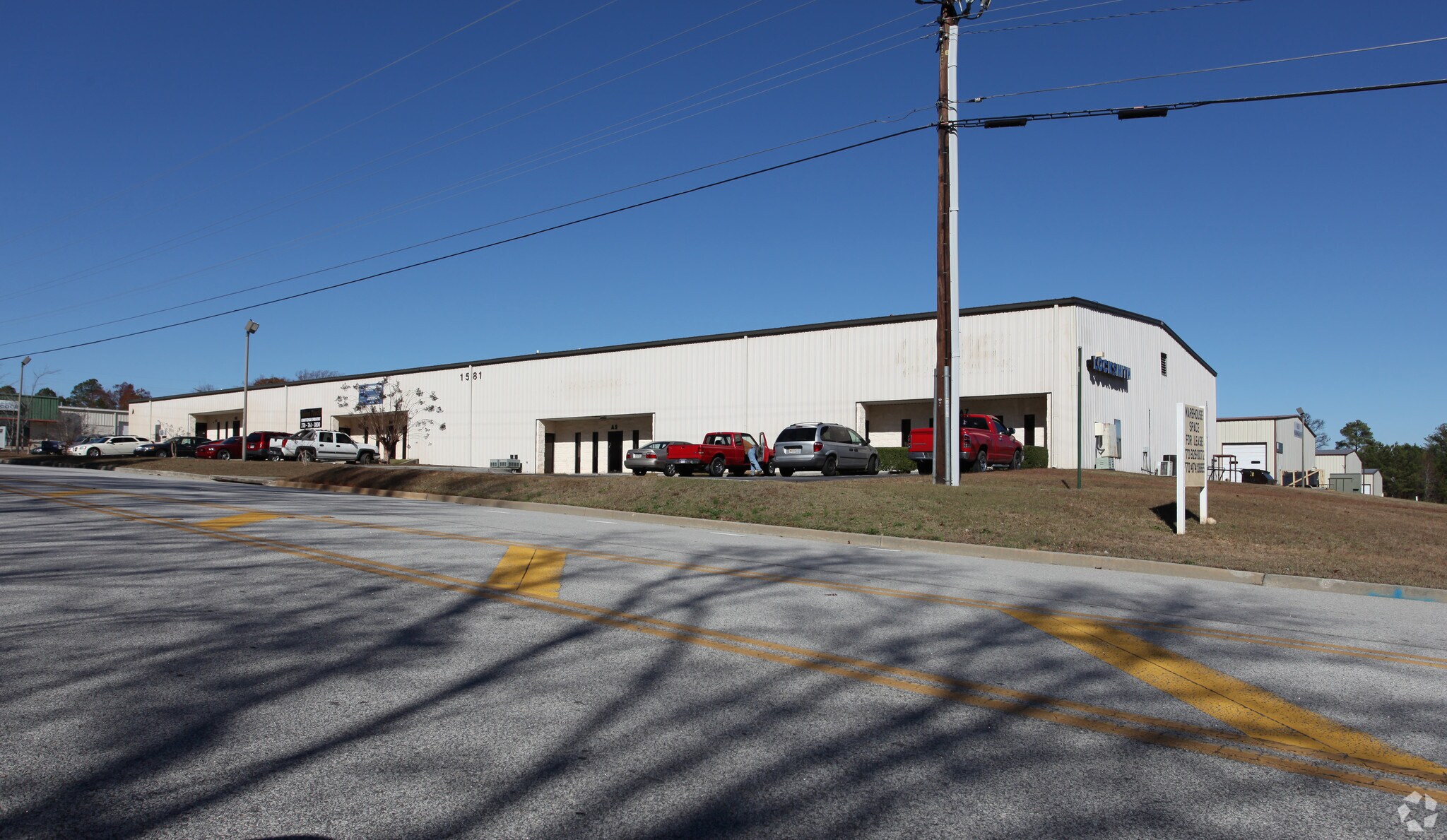 1581 Lester Rd, Conyers, GA for sale Primary Photo- Image 1 of 1