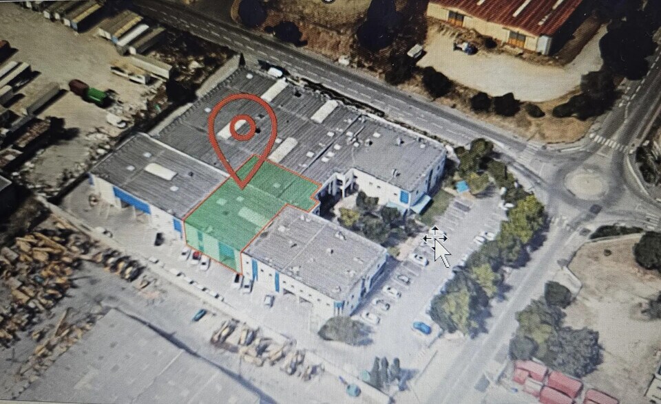 Flex in Vitrolles for lease - Building Photo - Image 1 of 4