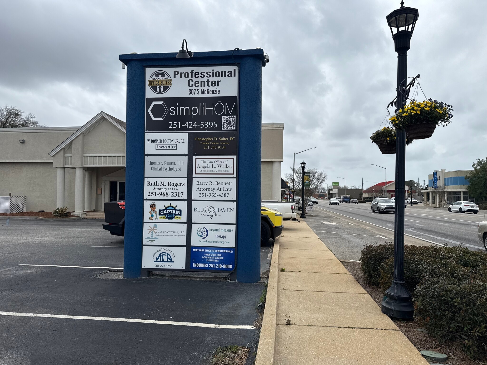 307 S McKenzie St, Foley, AL for lease Building Photo- Image 1 of 6