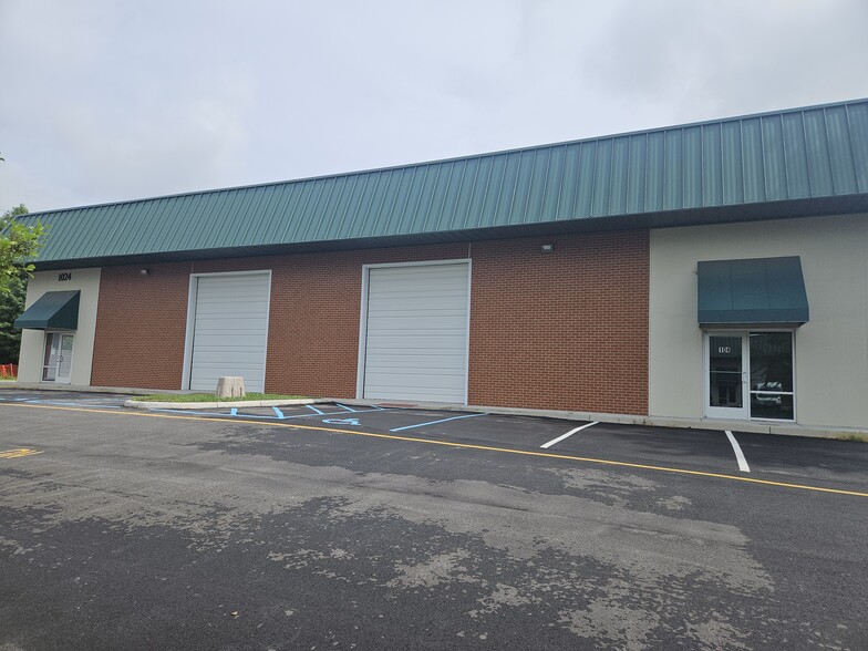 1024 Centerville Tpke S, Chesapeake, VA for lease - Building Photo - Image 1 of 8