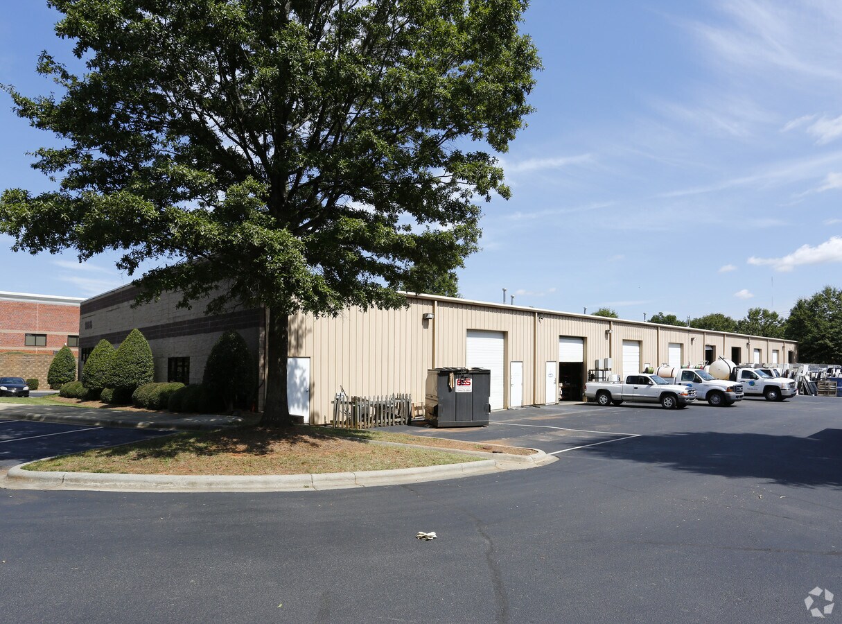 10616 Bailey Rd, Cornelius, NC 28031