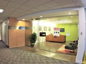 1500 Spring Garden St, Philadelphia, PA for lease Lobby- Image 1 of 7