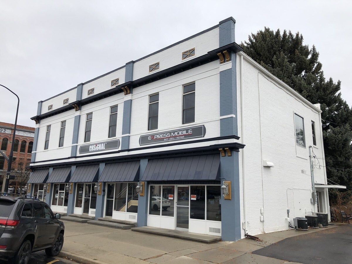 15 E 200 S, Springville, UT 84663