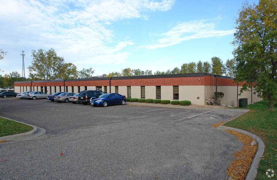 6020-6024 Culligan Way, Minnetonka, MN for sale - Primary Photo - Image 1 of 1
