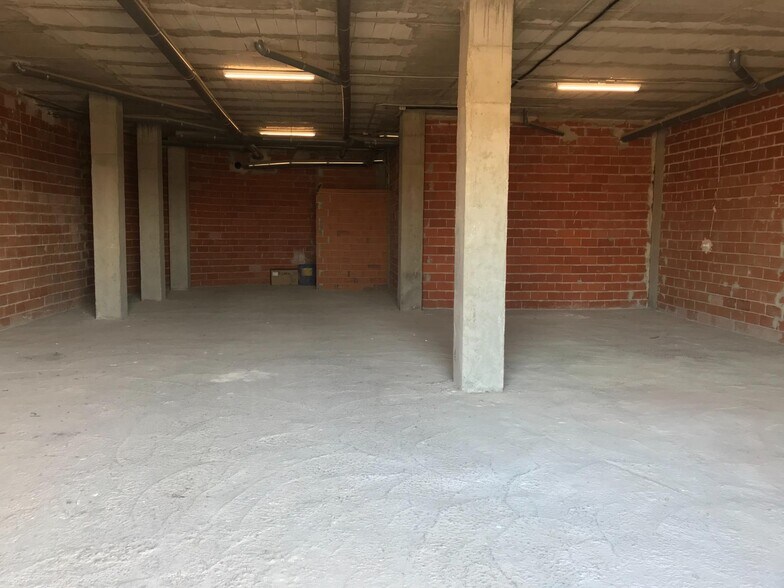 Retail in Carlet for sale - Building Photo - Image 2 of 3