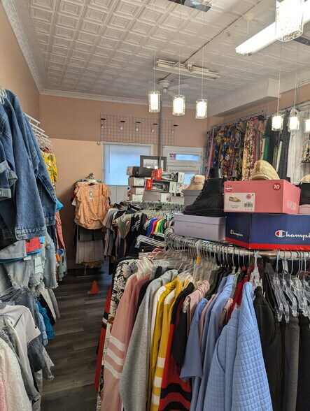 1 Park St, Attleboro, MA for lease - Building Photo - Image 2 of 27