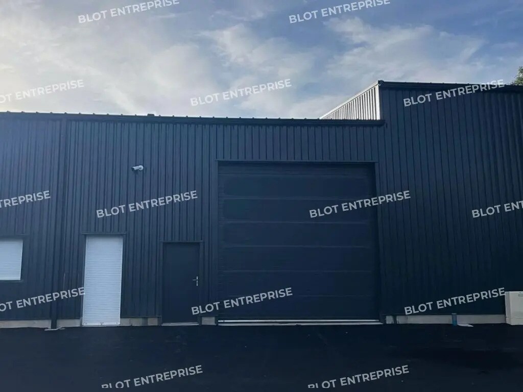 Flex in Lanvollon for lease Building Photo- Image 1 of 7