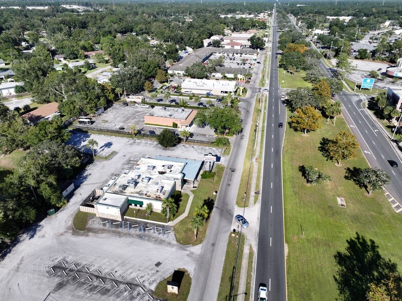 3155 E Silver Springs Blvd, Ocala, FL for sale - Building Photo - Image 2 of 7