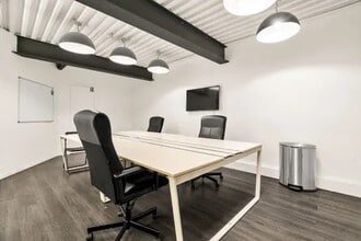 25 Boulevard De Strasbourg, Paris for lease Interior Photo- Image 2 of 28