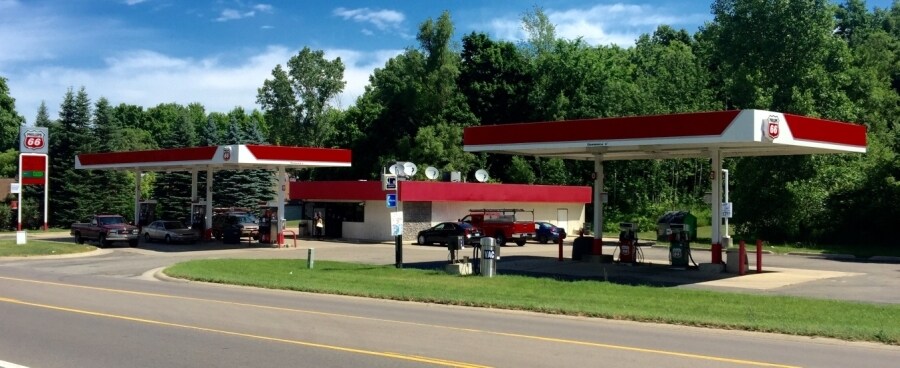 1729 S M 37 Hwy, Hastings, MI for sale - Primary Photo - Image 1 of 1