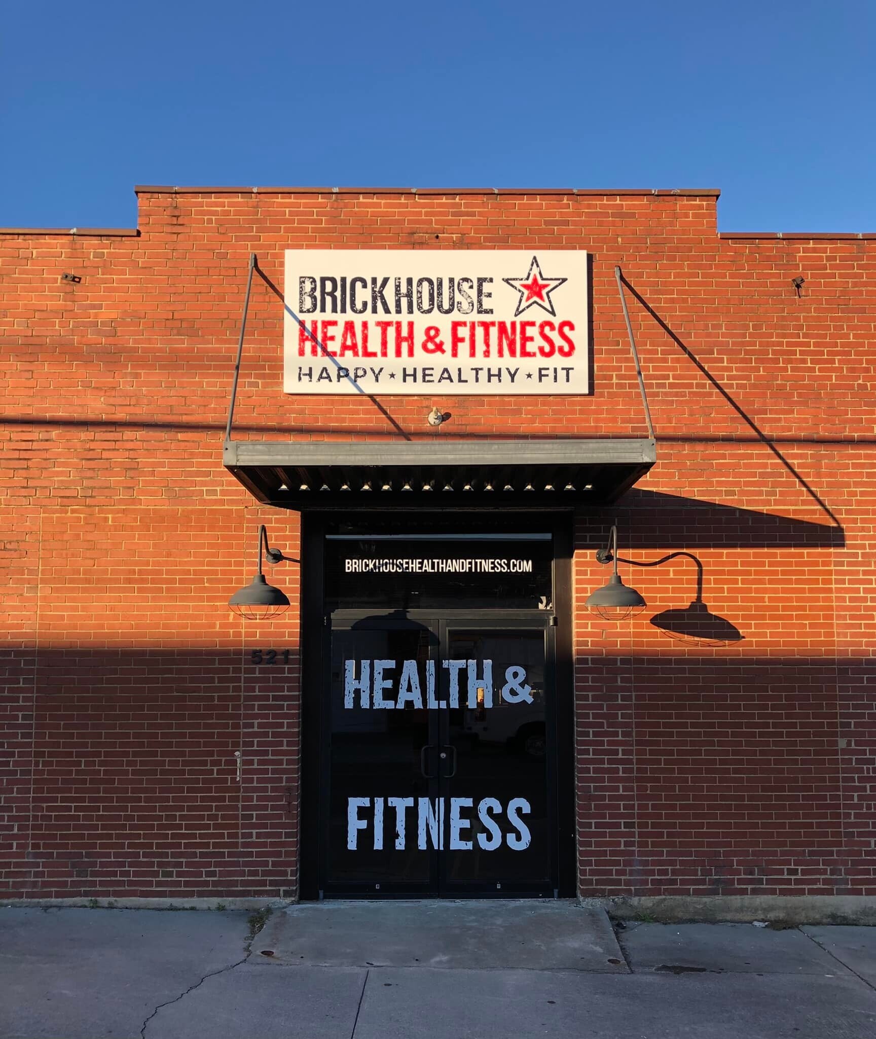 521 Salem Ave SW, Roanoke, VA for sale Primary Photo- Image 1 of 1