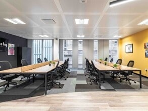 4 St. Pauls Sq, Liverpool for lease Interior Photo- Image 1 of 3