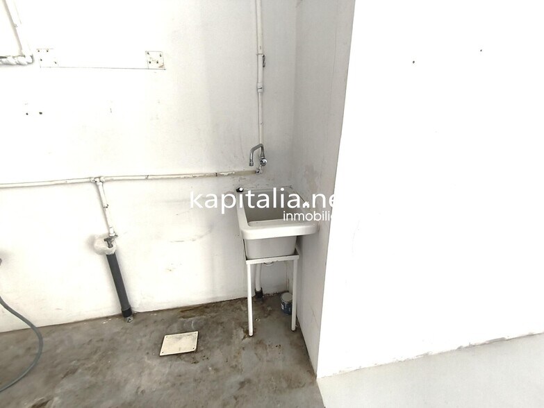 Retail in Ontinyent, Valencia for lease - Building Photo - Image 3 of 6