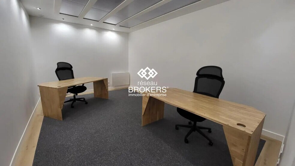 Office in Le Havre for lease - Interior Photo - Image 3 of 4