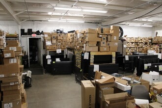 2810 Covert Ave, Evansville, IN for sale Interior Photo- Image 1 of 5