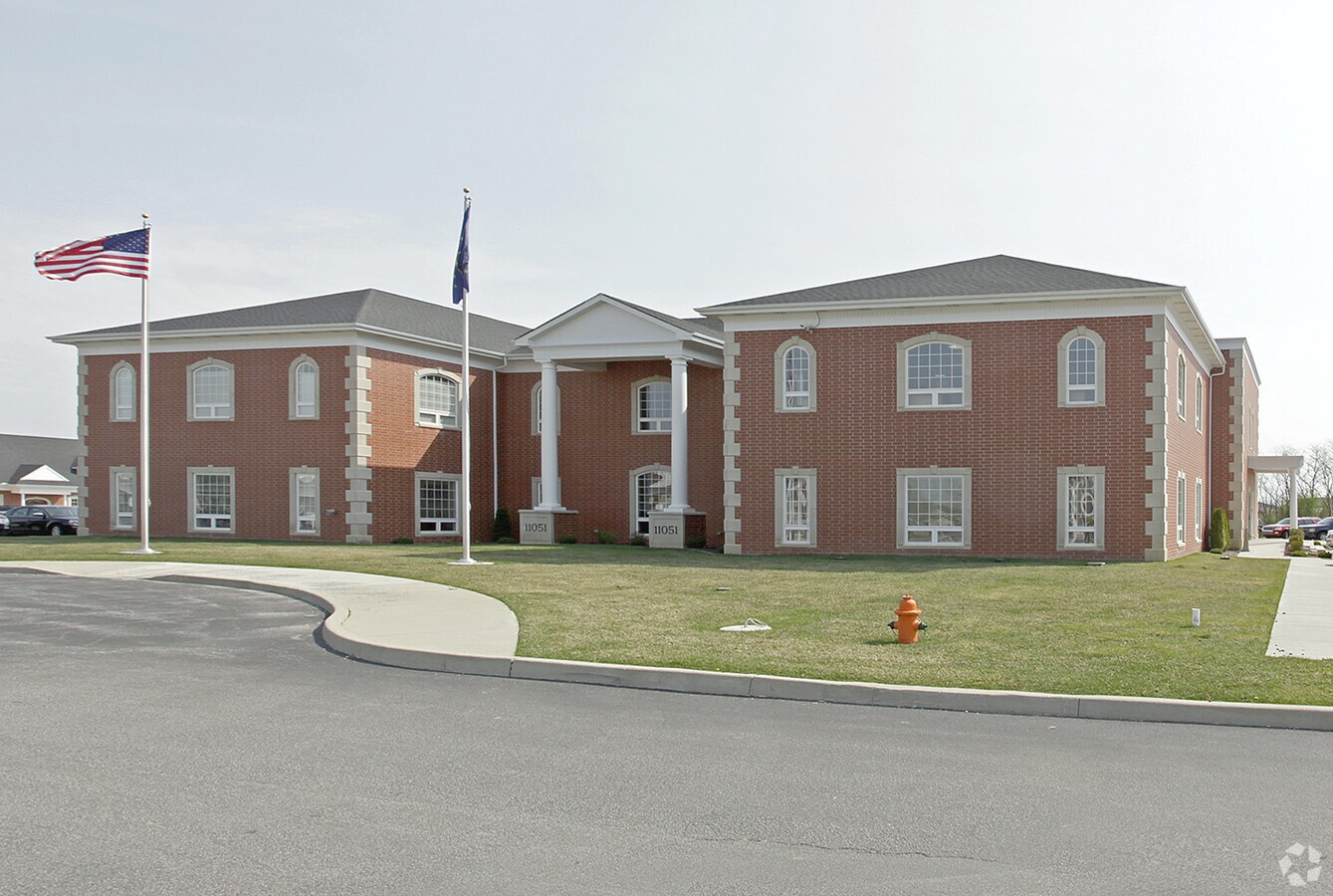 11051 Broadway, Crown Point, IN 46307