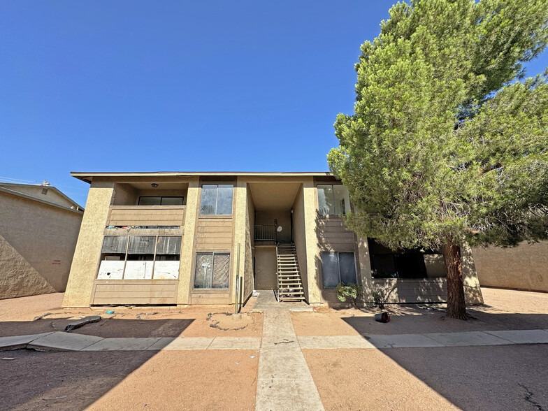 2883 Wheelwright Dr, Las Vegas, NV for sale - Building Photo - Image 2 of 5