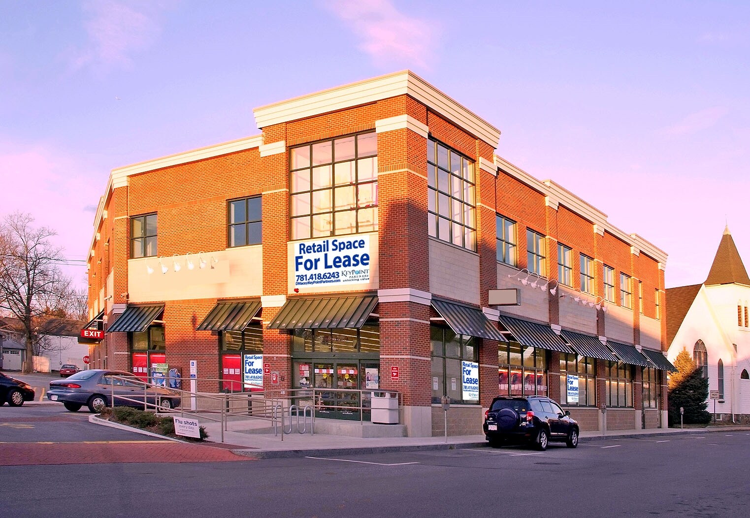 21 Main St, Maynard, MA 01754 Walgreen's