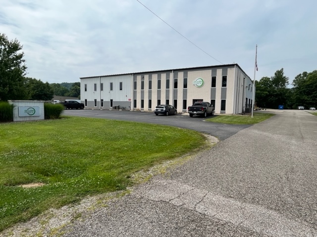 737 Eleanor Industrial Park Dr, Eleanor, WV for lease - Building Photo - Image 1 of 7