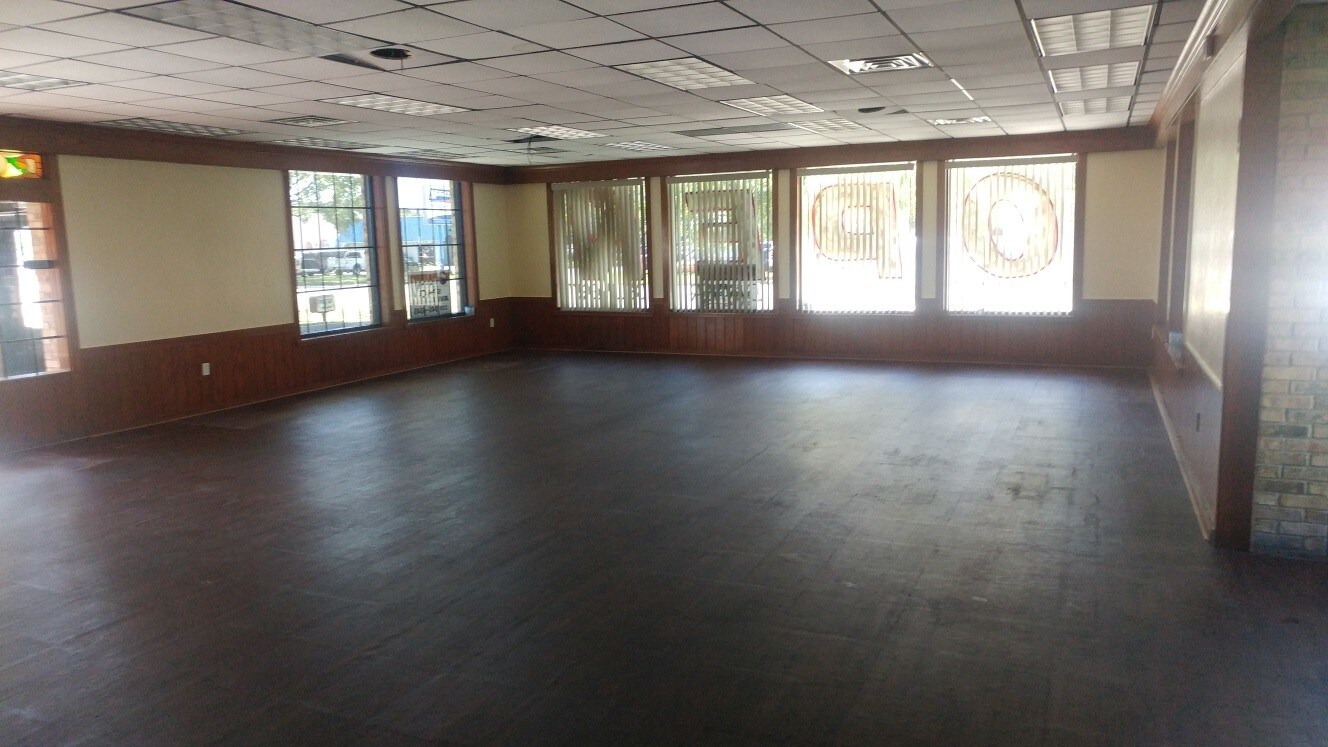 4065 Fowler St, Fort Myers, FL 33901