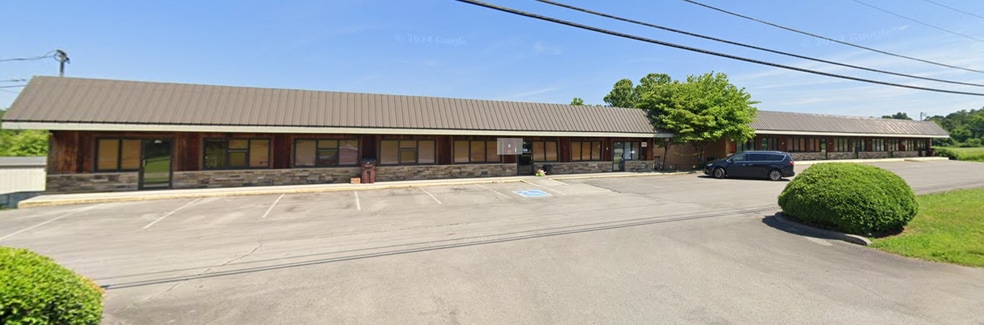 1120 Topside Rd, Louisville, TN for lease - Building Photo - Image 2 of 5