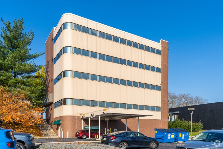 446450 Union Blvd, Allentown, PA 18109