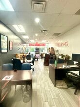 7945 103rd St, Jacksonville, FL for lease Building Photo- Image 2 of 2