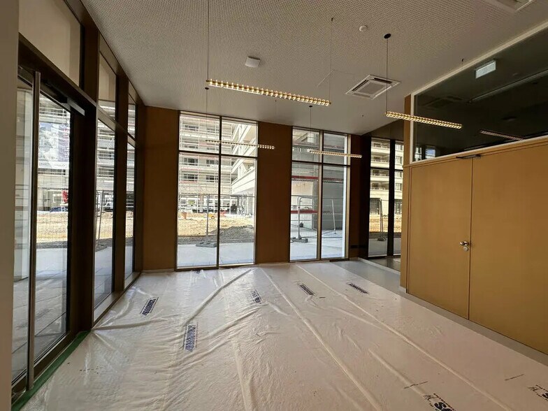 Office in Strasbourg for lease - Building Photo - Image 2 of 15