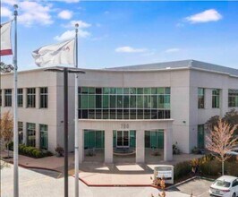 700 Bay Rd, Redwood City, CA for lease Building Photo- Image 1 of 21
