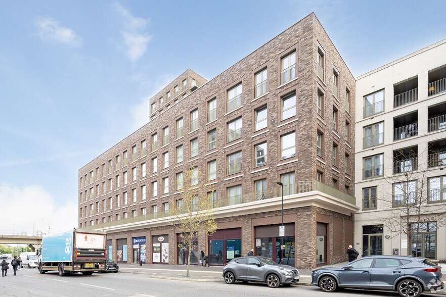 Atlantis Ave, London for sale - Building Photo - Image 2 of 21