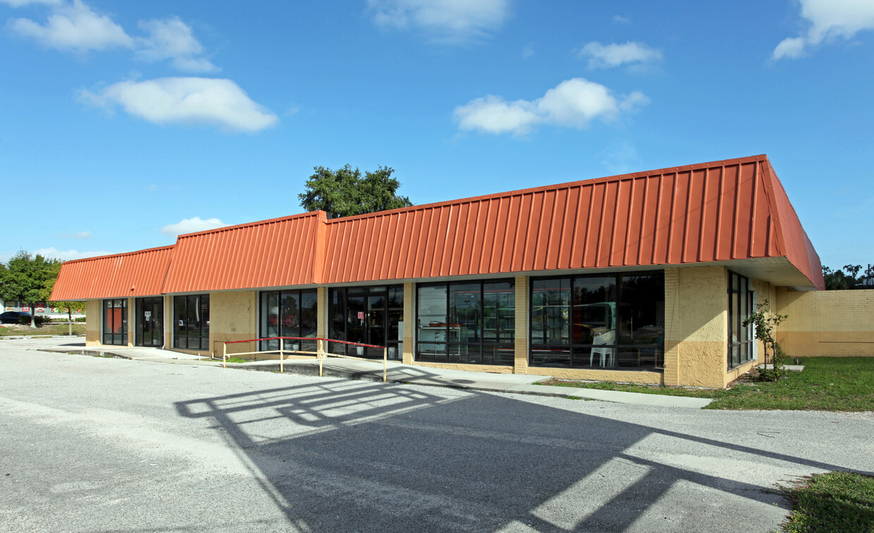 4307-4309 W Vine St, Kissimmee, FL for sale Building Photo- Image 1 of 1