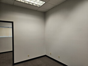 5731-5933 Stoddard Rd, Modesto, CA for lease Interior Photo- Image 1 of 6